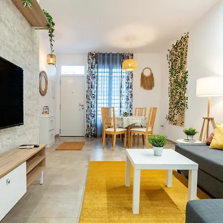 Casa Carmen Con Piscina 아파트 푸엔히롤라
